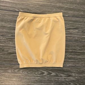 Kurve Basic Tube Top in Chocolate Milk Size M/L